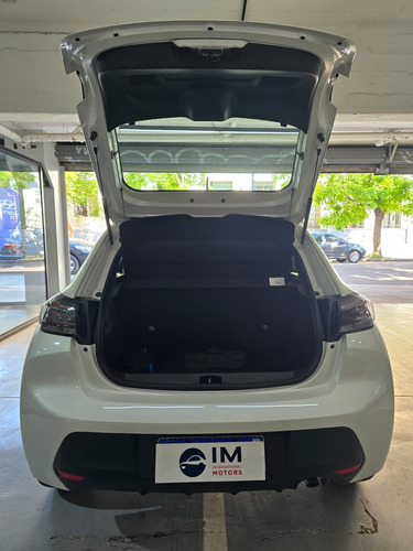 Peugeot 208 1.6 Allure At 2025