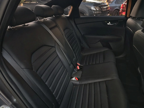 Kia Cerato 2.0 Sx At6 5 p 2021