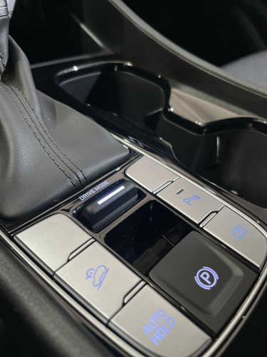 Hyundai Tucson 2.0 Safety 2Wd At 2025