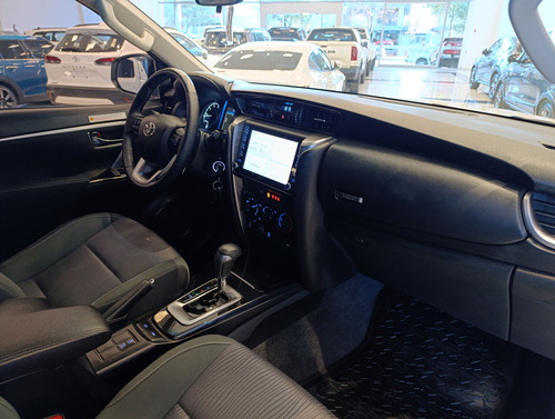 Toyota SW4 2.8 Sr 204Cv 4X4 7As At 2022