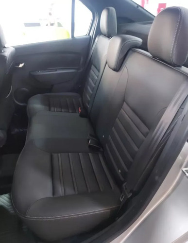 Renault Logan Intense 1.6 2026