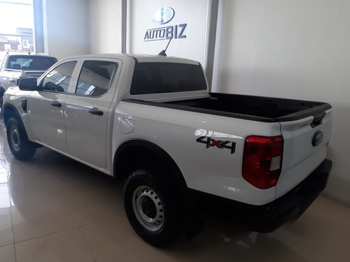 Ford Ranger XL 2.0L Diesel Cabina Doble 4x4 2024