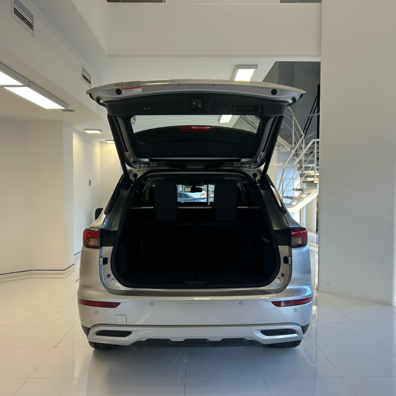 OUTLANDER 4WD FULL 2025