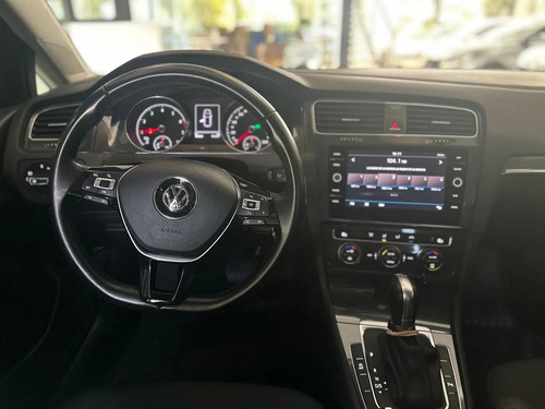 Volkswagen Golf Confotline 1.4T DSG 2018