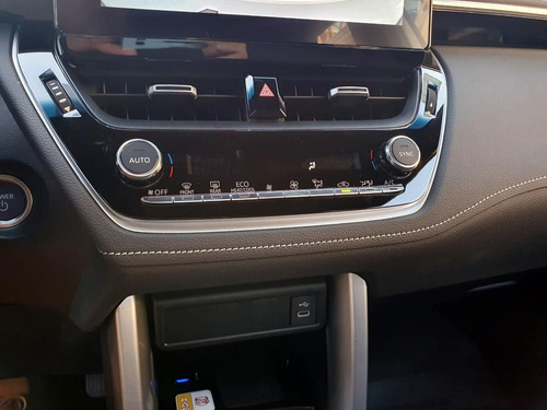 Toyota Corolla Cross 1.8 Xei Hv E-Cvt 2025