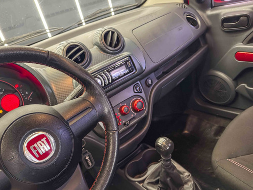 Fiat Uno 1.4 Sporting 2013