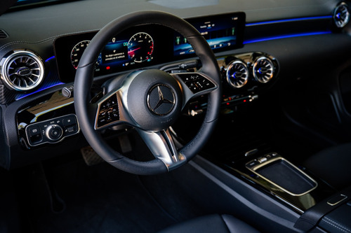 Mercedes-Benz Clase CLA 1.3 Cla200 163Cv Progressive Sedan 2025