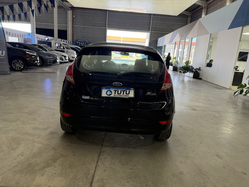 Ford Fiesta Kinetic 1.6 S Plus 120cv 2015