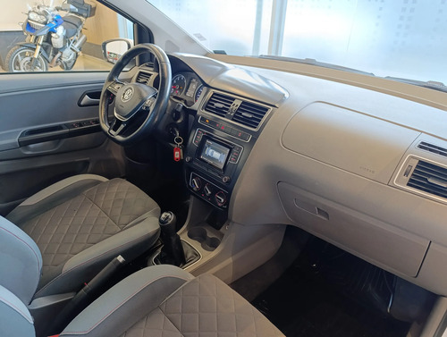 Volkswagen Suran 1.6 Highline Msi 110cv 2016