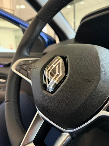 Renault Kardian 1.0 Iconic 10.1 con cuero 2025