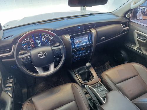 Toyota SW4 2.8 Srx 177cv 4x4 7as 2019
