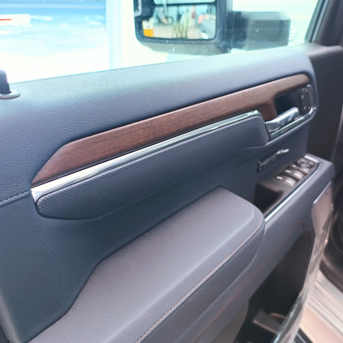 Chevrolet Silverado 5.3 V8 High Country 2026