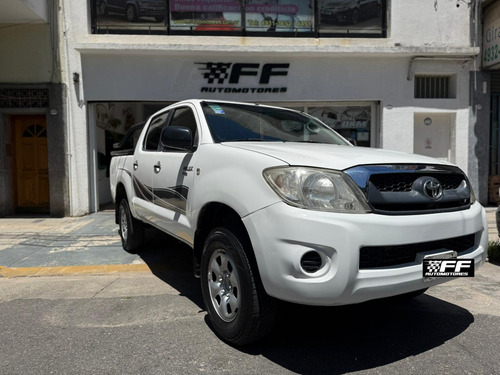 Toyota Hilux HILUX 4X2 CABINA DOBLE DX 2.5 TD 2009