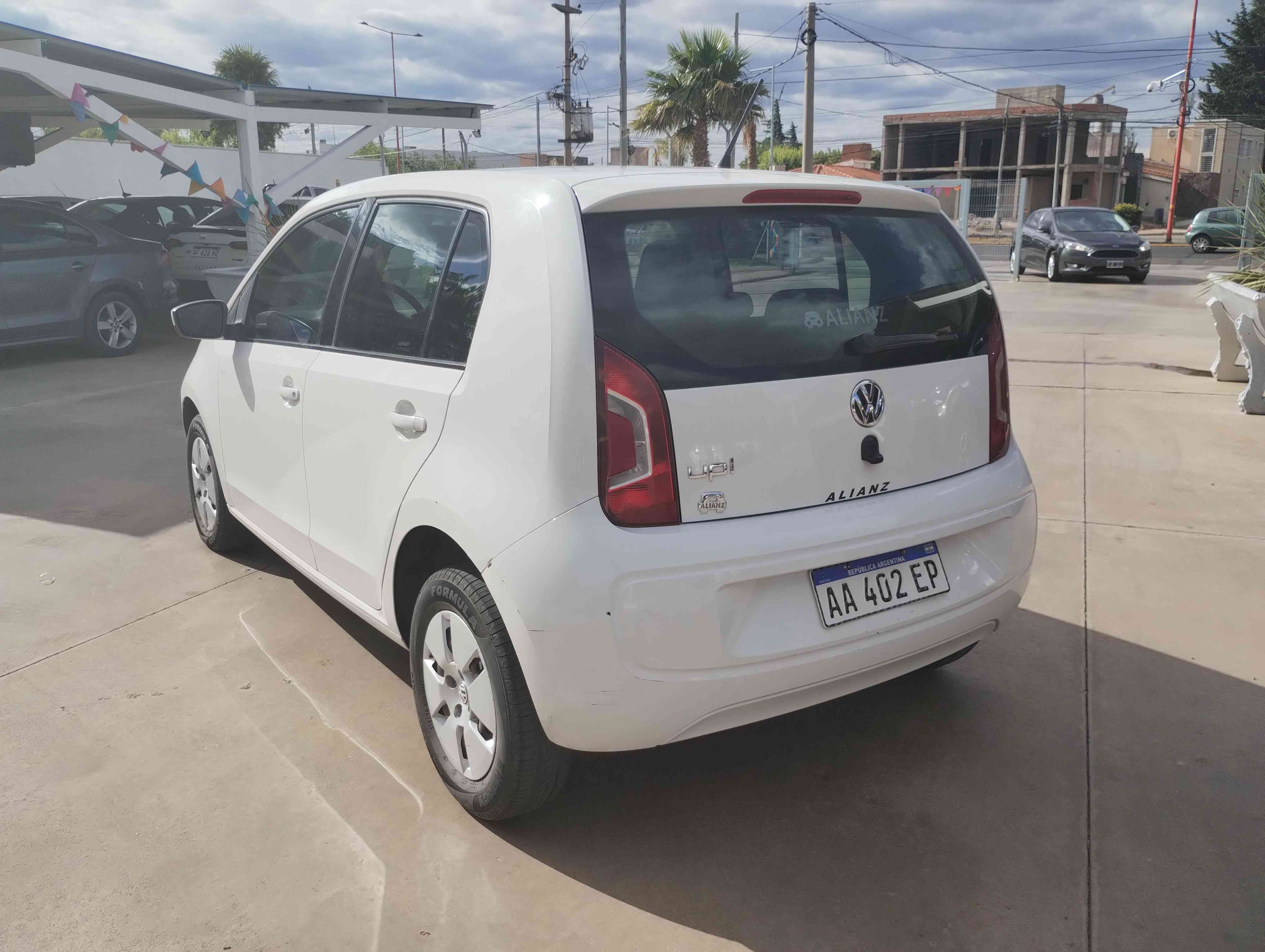 Volkswagen Up! 5 PTAS MOVE 2016