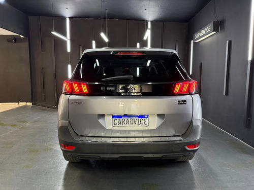 Peugeot 5008 2.0 HDI ALLURE PLUS TIPTRONIC L21 2021