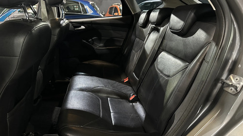 Ford Focus III 2.0 Se Plus At6 2016