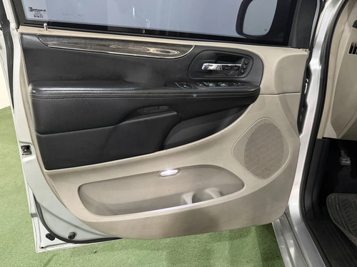 Chrysler Town & Country 3.6 Limited Atx 2012