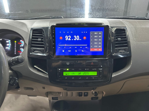 Toyota SW4 TDI SRV CUERO AT L12 2013