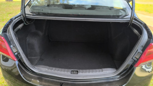 Chevrolet Onix plus 1.4 Black Edition 2022