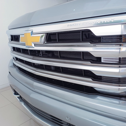 Chevrolet Silverado 5.3 V8 High Country 2026