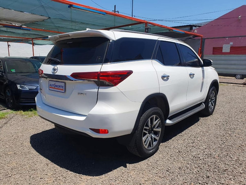 Toyota SW4 2.8 Srx 177cv 4x4 7as At 2019