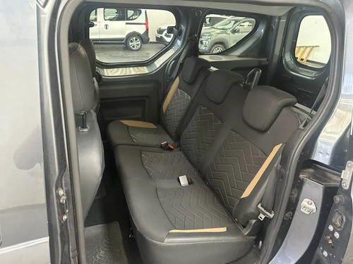 Renault Kangoo Ii 1.6 Sce Stepway 2021