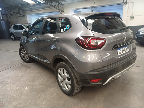 Renault Captur 2.0 Zen 2022