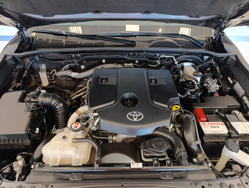 Toyota Hilux Pick-Up 2.8 Cd Srv 204Cv 4X2 2023