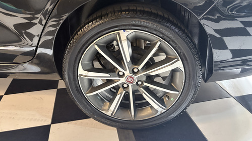 Fiat Cronos 1.8 16v Precision 2018