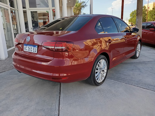 Volkswagen Vento HIGHLINE DSG 2018