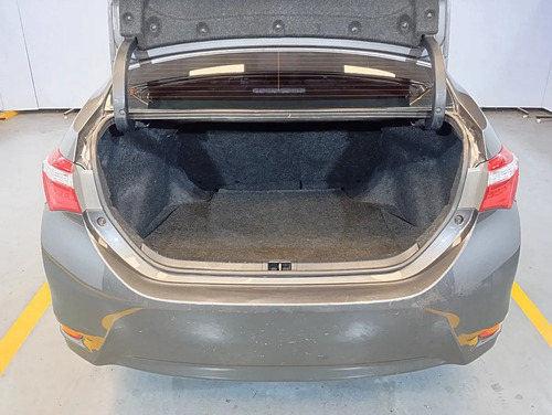 Toyota Corolla 1.8 Xli L/14 2015