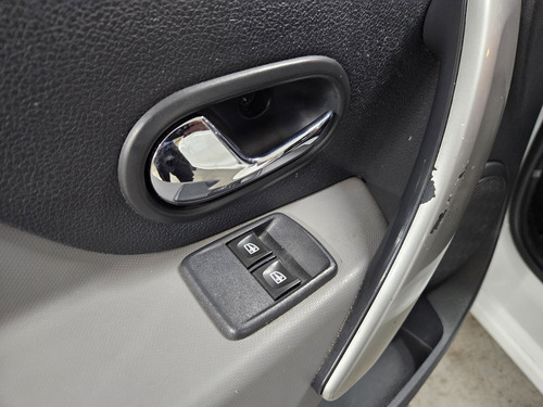 Renault Logan 1.6 Privilege 105cv 2017