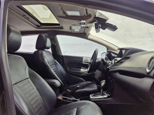 Ford Fiesta Kinetic 1.6 Titanium Powershift 120cv 2014