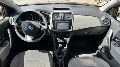 Renault Logan 1.6 Privilege 105cv Nac 2017