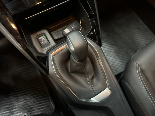 Peugeot 208 1.6 FELINE TIPTRONIC L24 2024