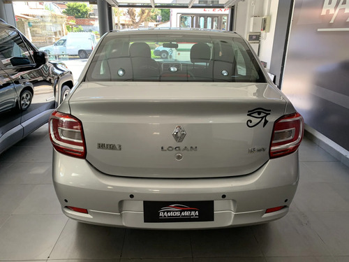 Renault Logan 1.6 Privilege 105cv 2015