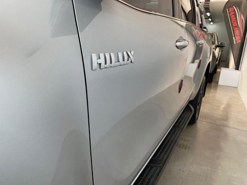 Toyota Hilux Pick-Up 2.8 Cd Srx 177cv 4x2 At 2021
