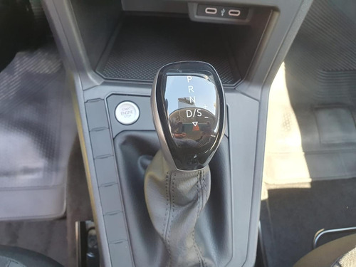 Volkswagen Polo 1.0 Tsi Comfortline At 2025