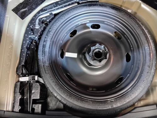 Volkswagen Taos 1.4 250 Tsi Comfortline At L/23 2023