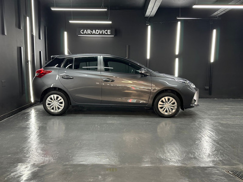 Toyota Yaris 1.5 XS CVT 5P 2025
