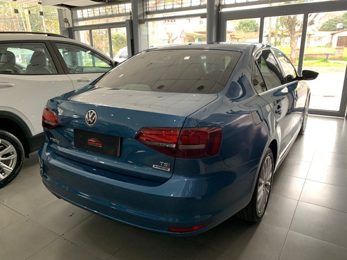 Volkswagen Vento 1.4 Highline 150cv At 2017