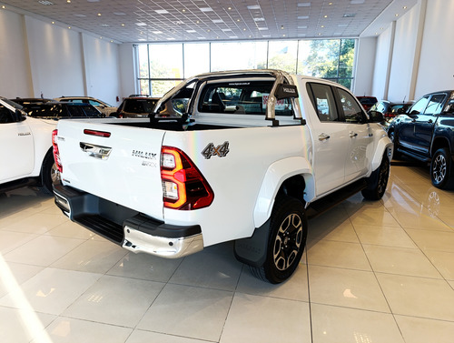Toyota Hilux Pick-Up 2.8 Cd Srx 204Cv 4X4 At 2025