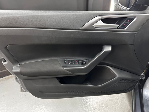 Volkswagen Nivus 200 TSI COMFORTLINE AT L22 2022