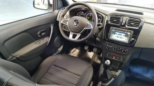 Renault Logan 1.6 16v Intense 2026