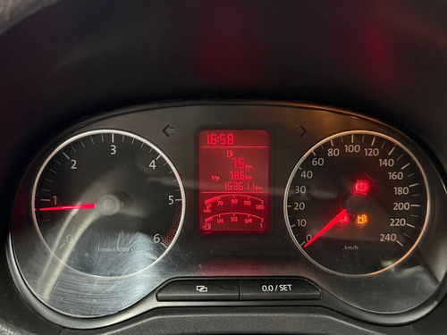 Volkswagen Amarok 2.0 TD 180HP 4X2 DC HIGHLINE L12 2012