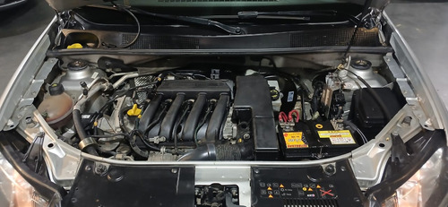 Renault Sandero 1.6 16V PRIVILEGE L15 2016