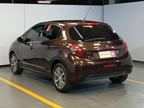 Peugeot 208 1.6 5 P Feline 2018