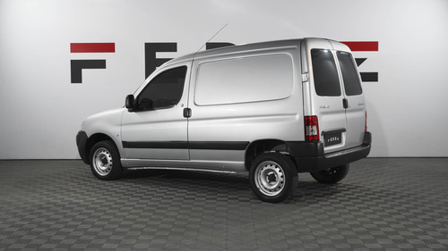 Peugeot Partner 1.6 Vti Confort 2023