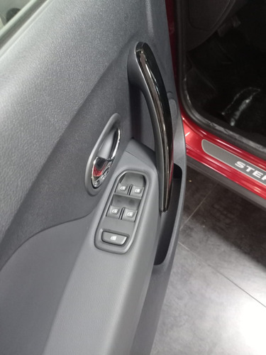 Renault Stepway 1.6 Intens Cvt 2025