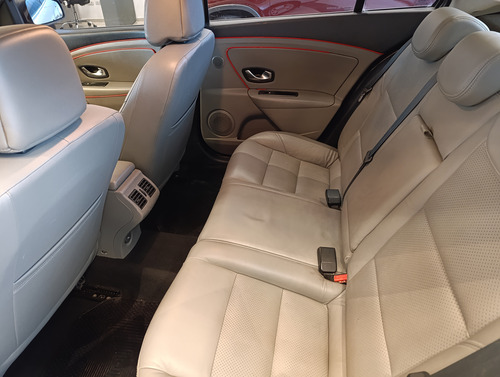 Renault Fluence 2.0 Privilege Mt 2011